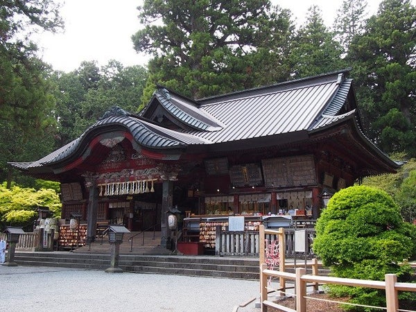 ■【山梨】年末手軽にふらっと山梨♪行列のできる人気の「桔梗信玄餅詰め放題」&ランチビュッフェ食べ放題♪富士山を望む絶景庭園散策に「北口本宮冨士浅間神社」で年末詣へ!1